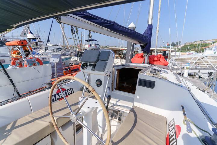 Night on Board Sailboat Experience gallery image 2