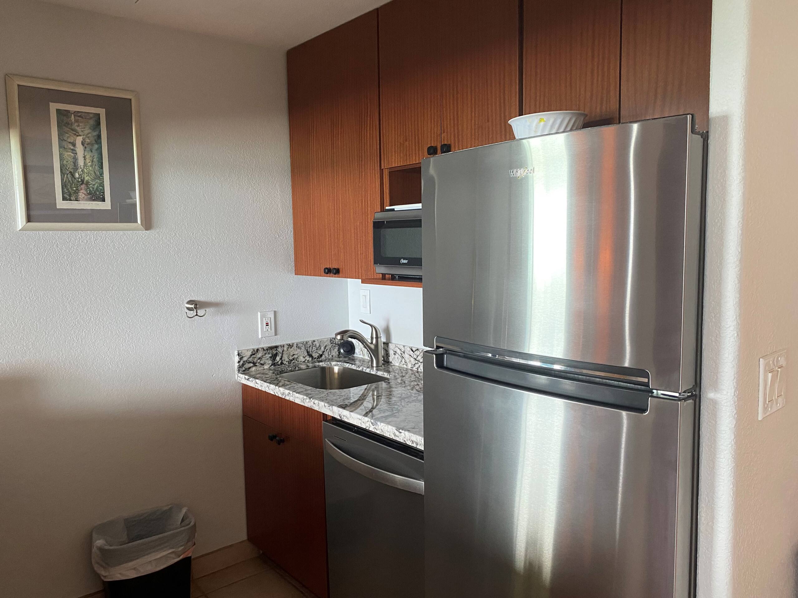 Condo in Lahaina · ★4.84 · 1 bedroom · 1 bed · 1 bath - Image 10