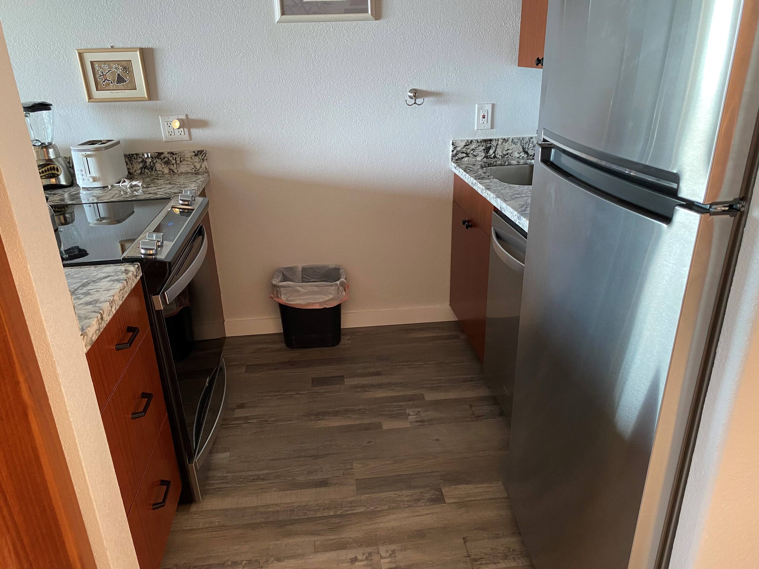 Condo in Lahaina · ★4.84 · 1 bedroom · 1 bed · 1 bath - Image 11