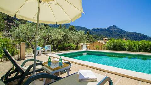 Son Llarg - Rustic and Beautiful Villa in Estallen