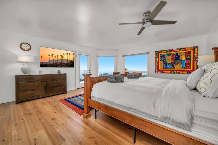 “Best Jet Liner Views” in LA on “Staycation” show gallery image 2