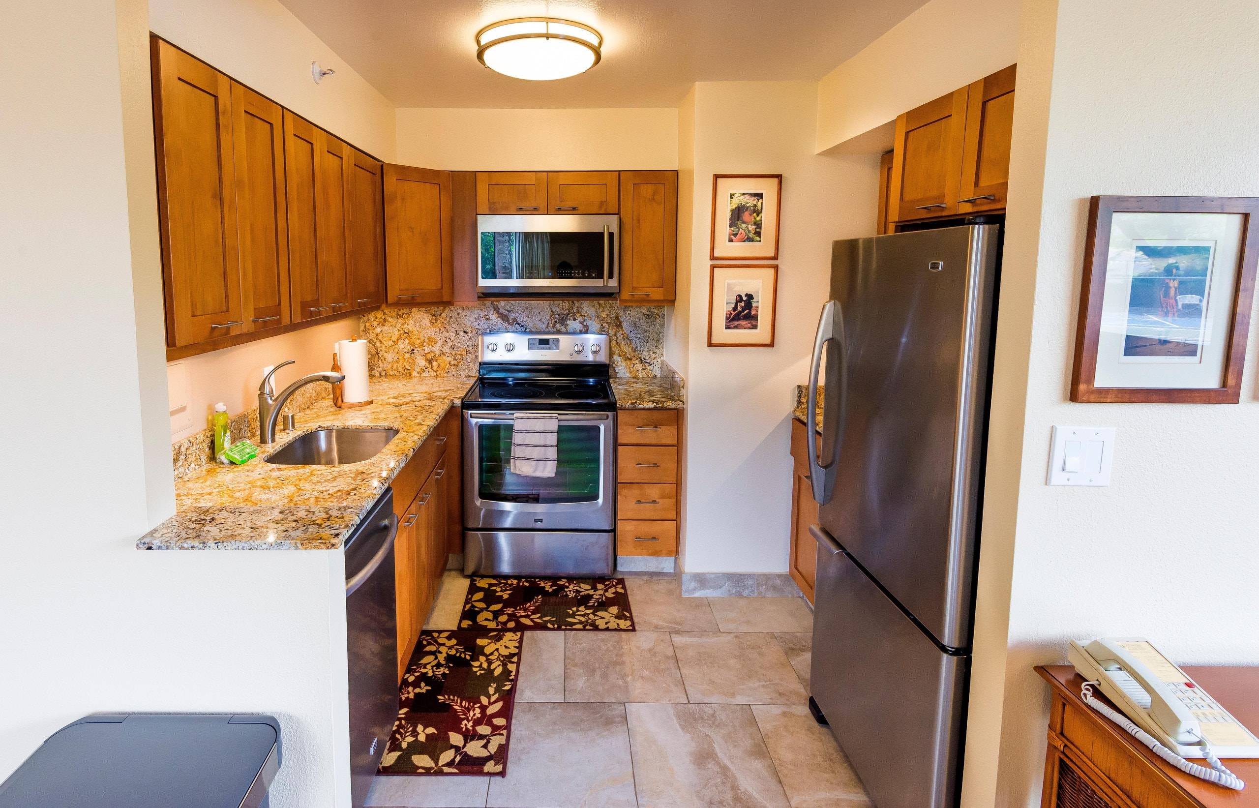 Condo in Lahaina · ★4.65 · 2 bedrooms · 4 beds · 2 baths - Image 4