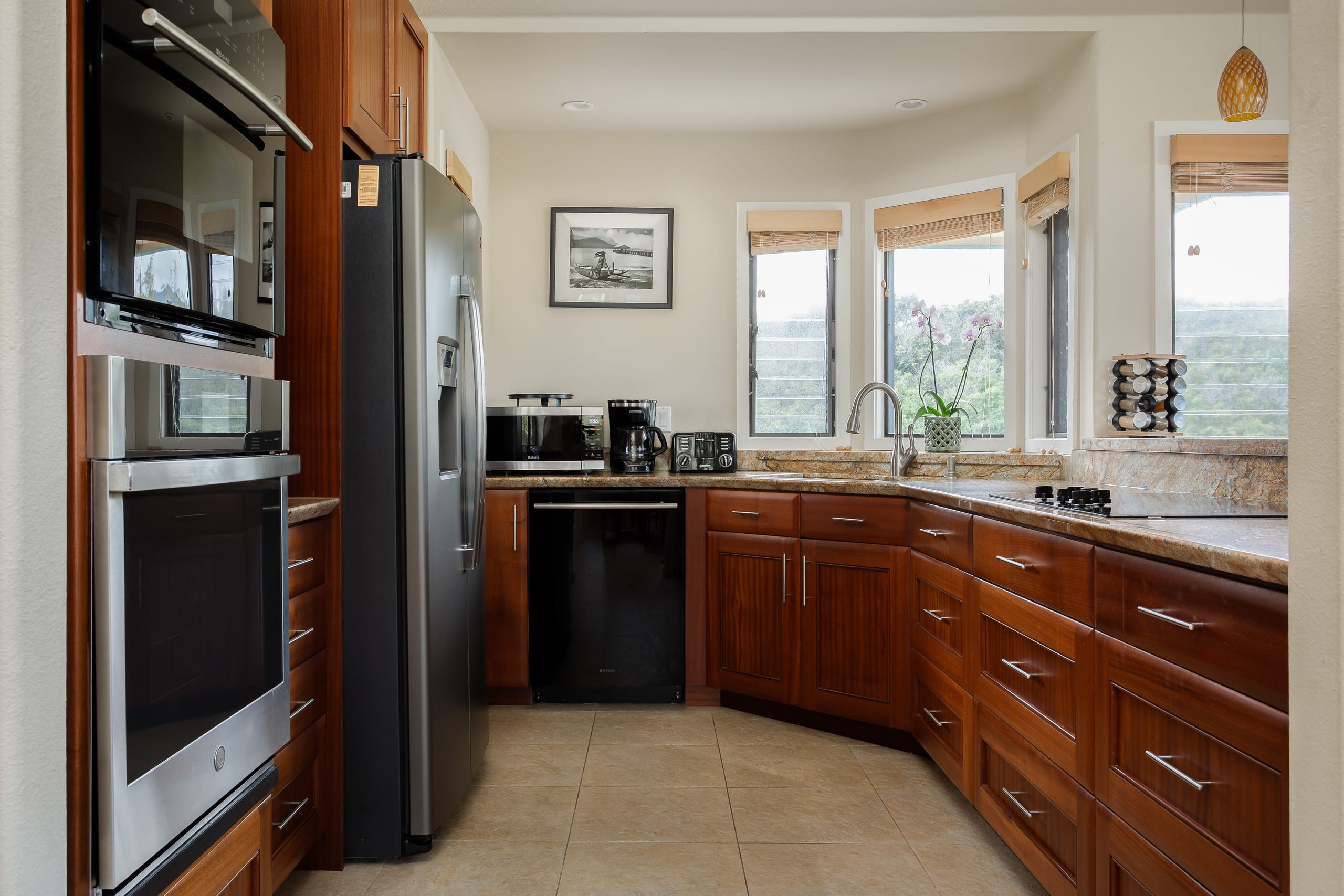 Condo in Princeville · ★4.9 · 3 bedrooms · 3 beds · 2.5 baths - Image 8