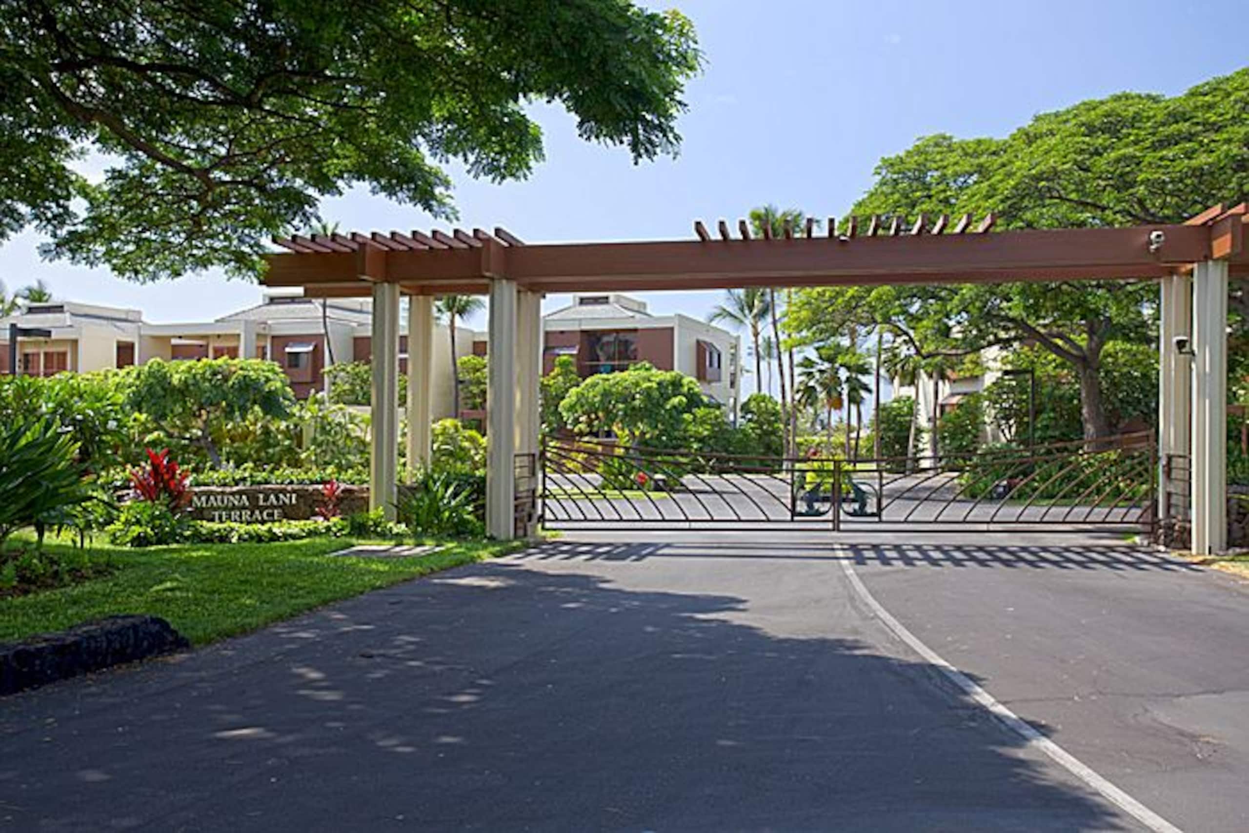 Condo in Waimea · ★5.0 · 2 bedrooms · 2 beds · 2.5 baths - Image 22