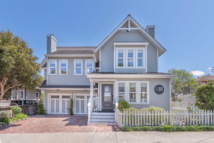 3813 Point Break ~ Walk to Lover’s Point Beach! gallery image 2