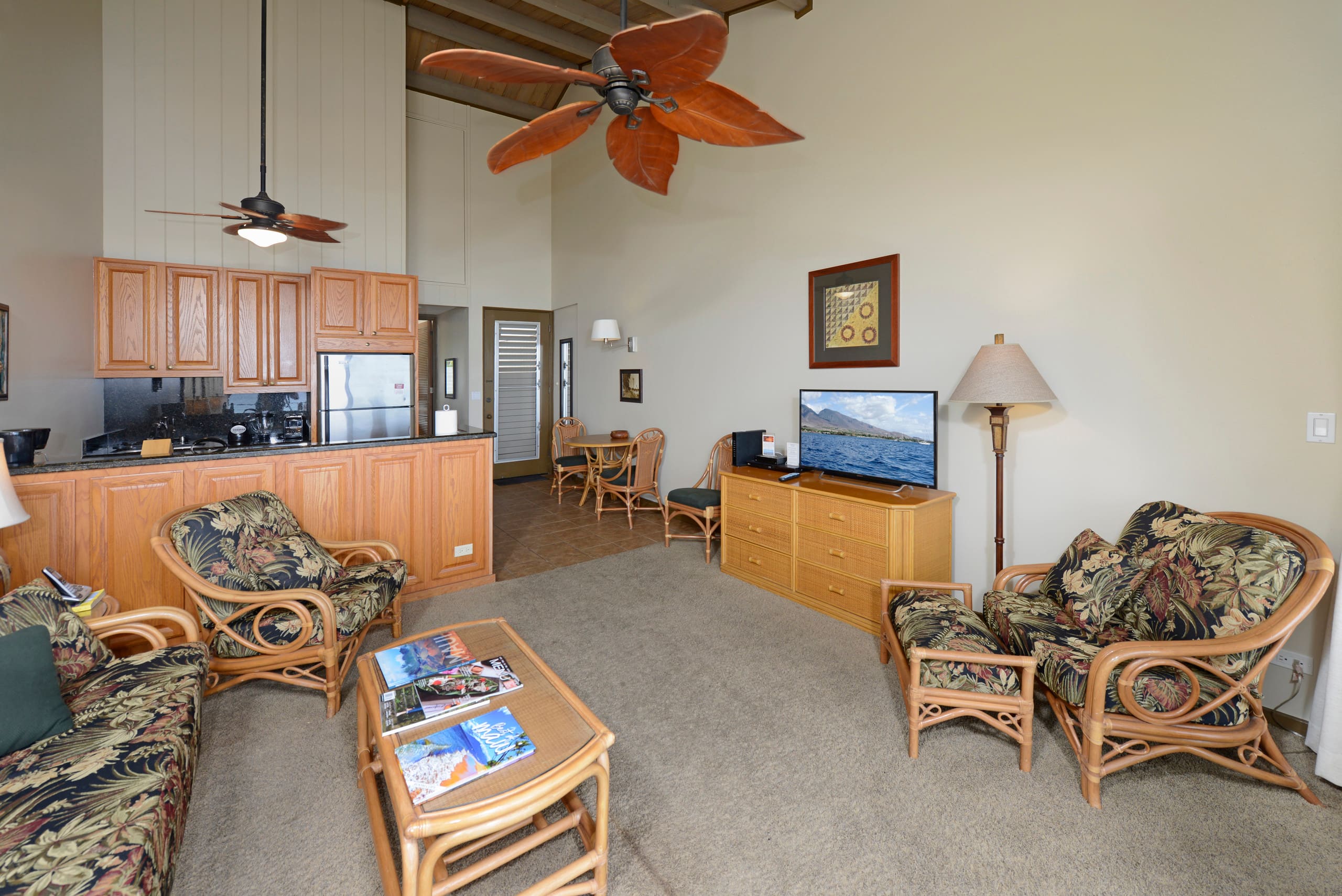 Condo in Lahaina · ★4.68 · 1 bedroom · 1 bed · 1 private bath - Image 7