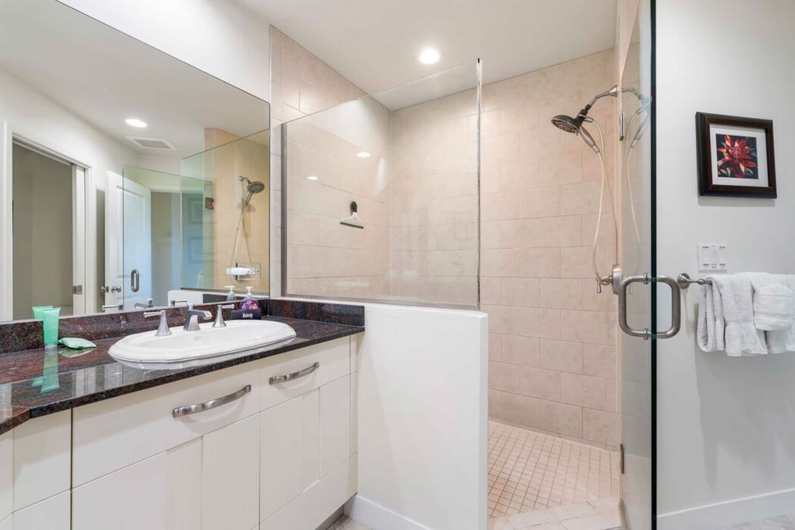 Townhouse in Kailua-Kona · ★5.0 · 3 bedrooms · 3 beds · 2.5 baths - Image 32