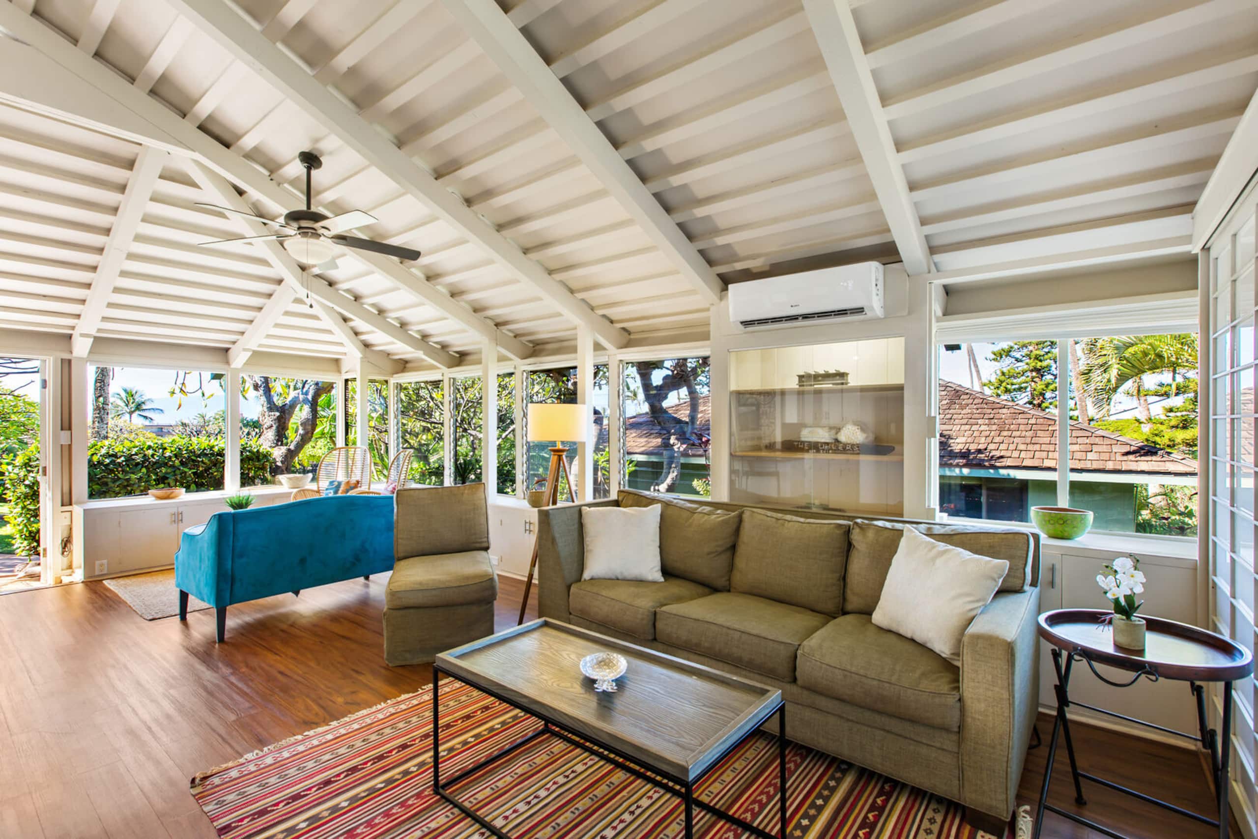 Condo in Lahaina · ★4.27 · 2 bedrooms · 3 beds · 1.5 baths - Image 7