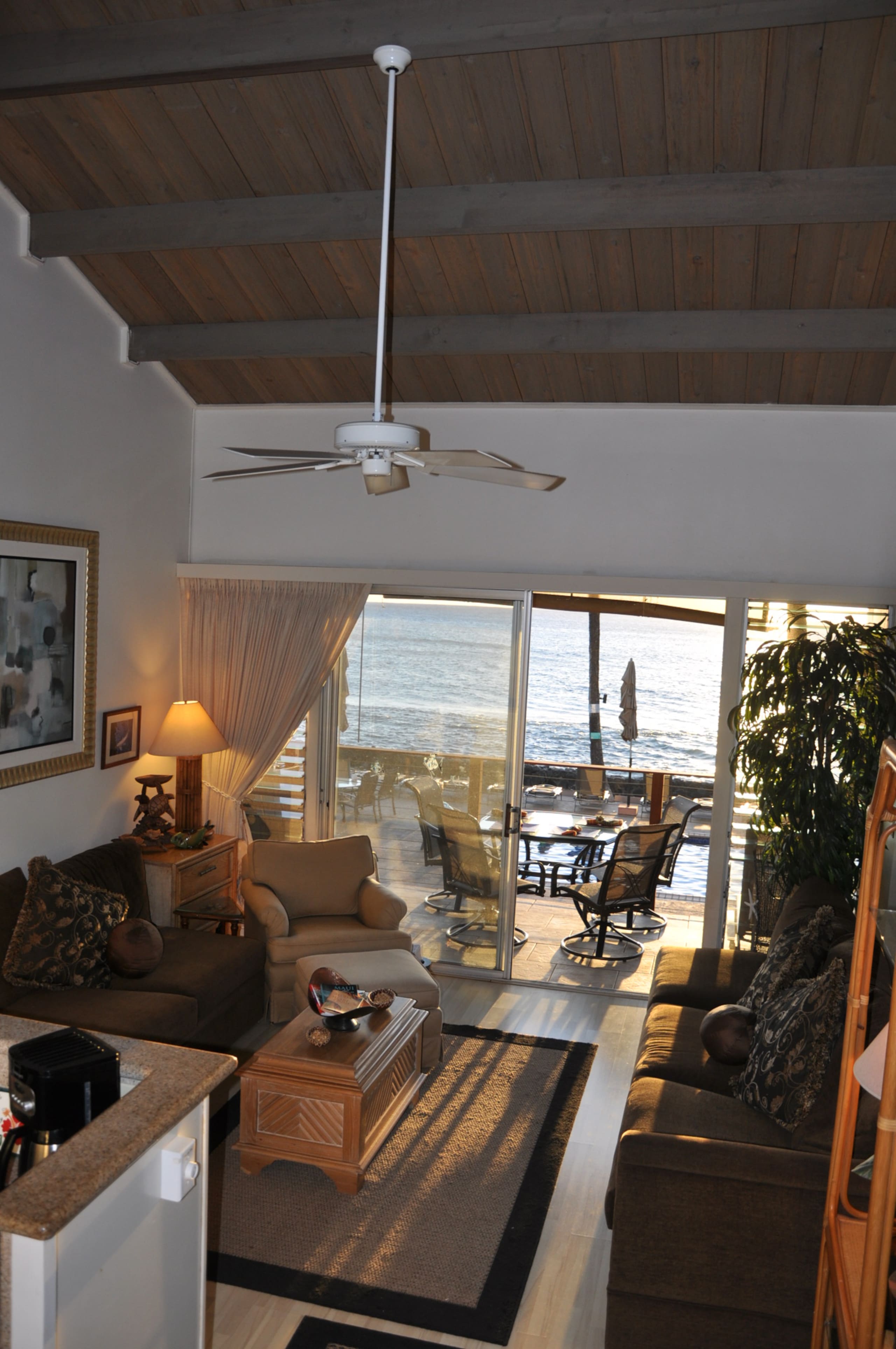 Condo in Lahaina · ★4.87 · 1 bedroom · 1 bed · 1 bath - Image 3
