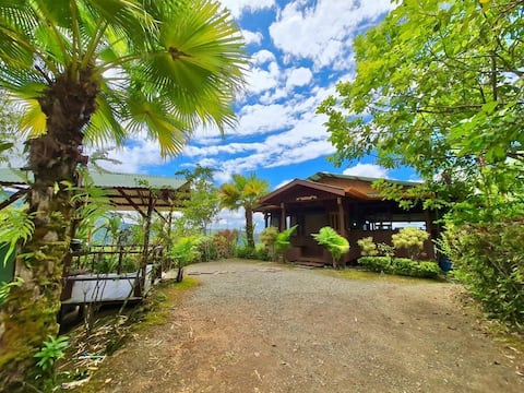 Quepos Santa Juana Lodge Family House