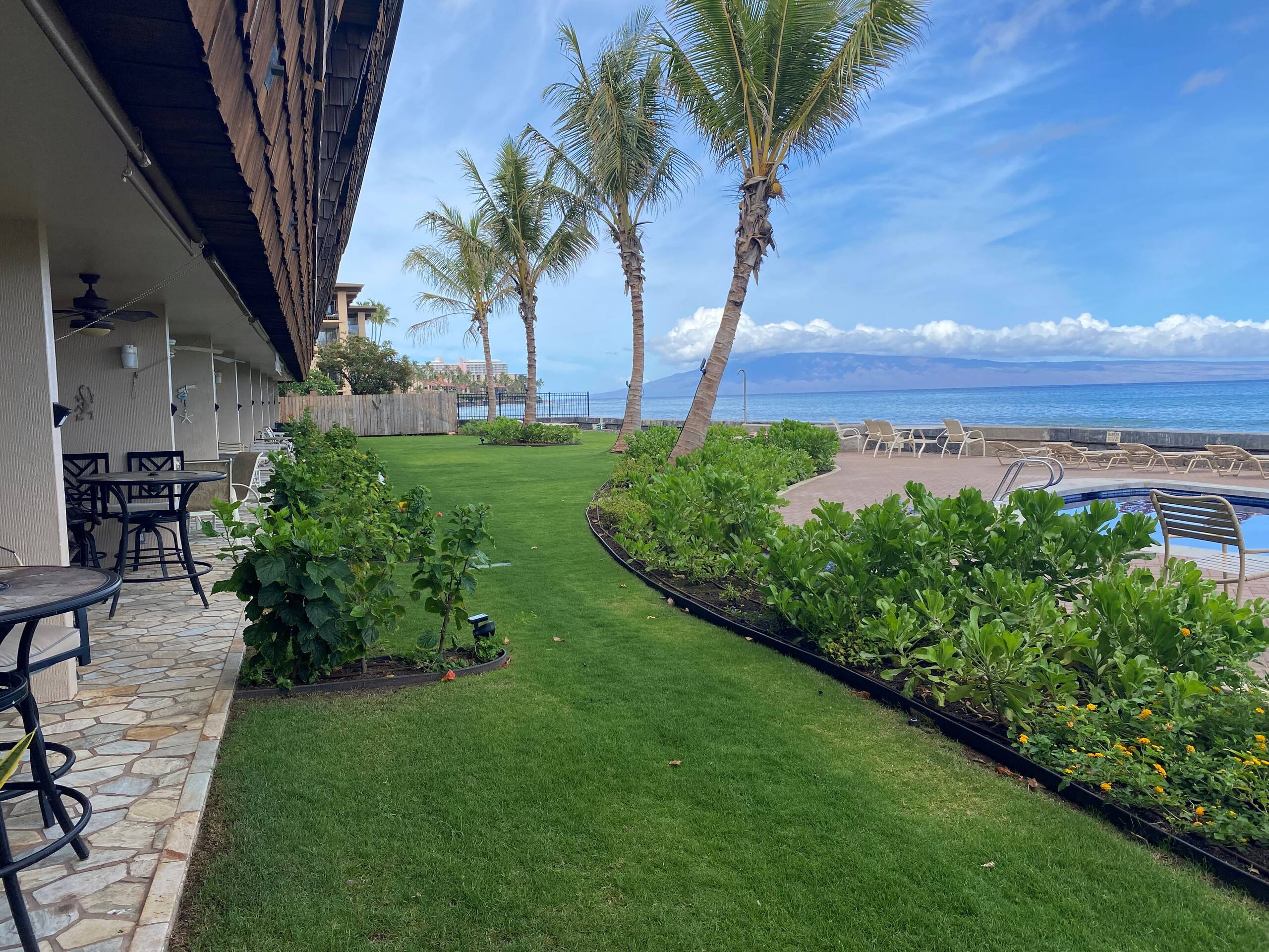 Condo in Lahaina · ★4.83 · 1 bedroom · 1 bed · 1 private bath - Image 19