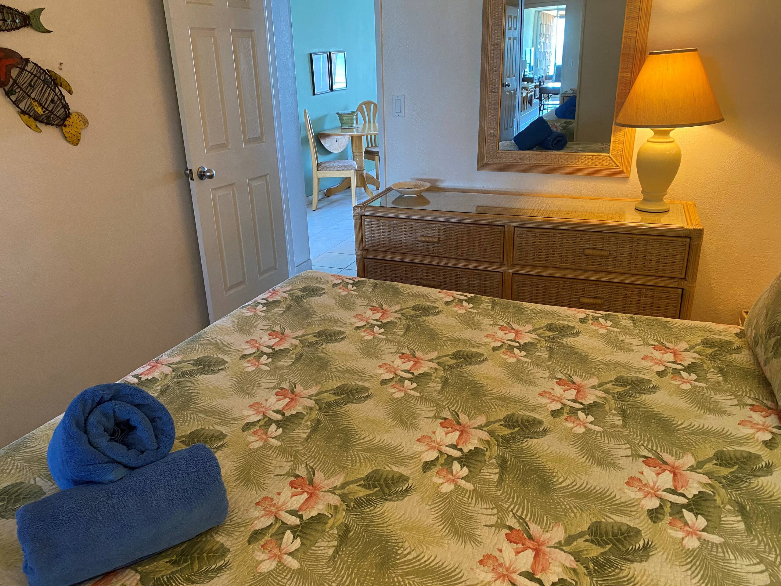 Condo in Lahaina · ★4.83 · 1 bedroom · 1 bed · 1 private bath - Image 9
