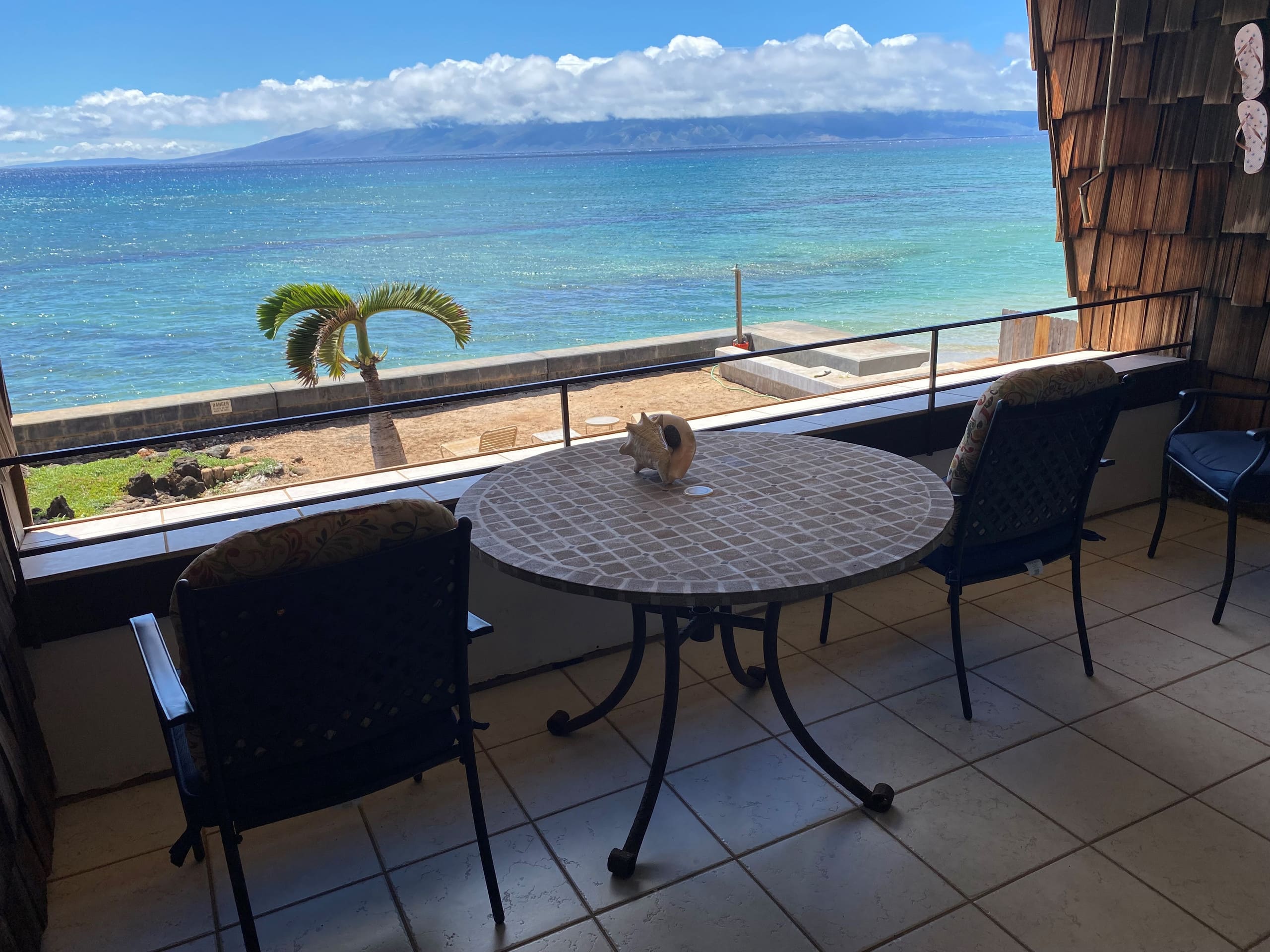 Condo in Lahaina · ★4.83 · 1 bedroom · 1 bed · 1 private bath - Image 2