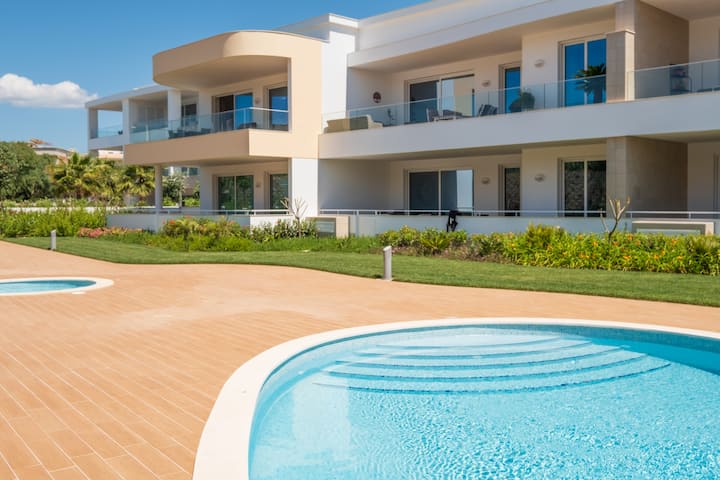 Spacious Modern Apartment [104] - Lagos