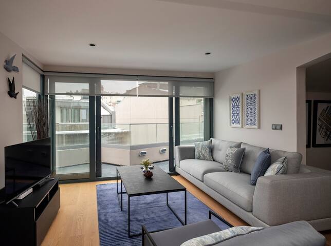 Penthouse Duplex 3BR/2.5Bath Bosphorus Views! #70 gallery image 4