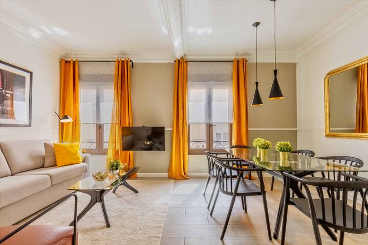 Apolo Viii apartment in Madrid gallery image 2