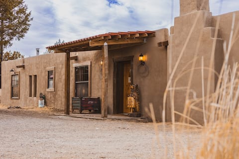 CASITA MISTICA a Southwest Adobe Field Home