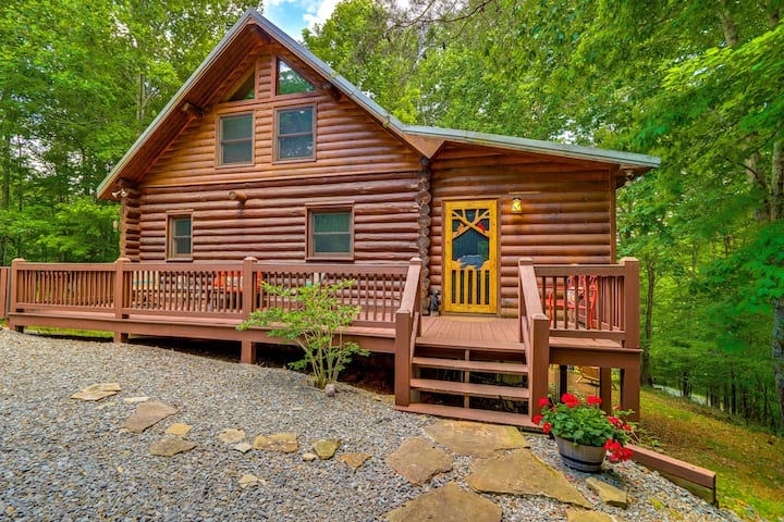 その他 Blue Ridge Cabin  [CD] Blue Ridge Log Cabin w/ Hot Tub & Game Room! - Cabins for
