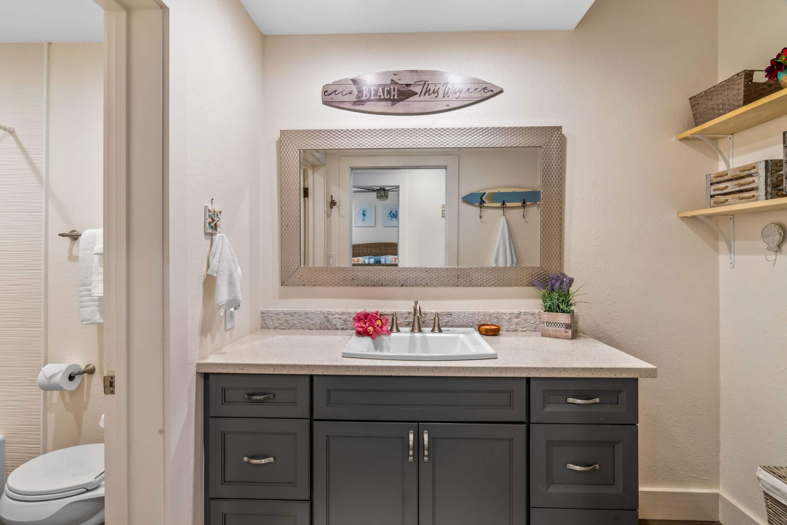Condo in Koloa · ★4.61 · 1 bedroom · 2 beds · 1 private bath - Image 6