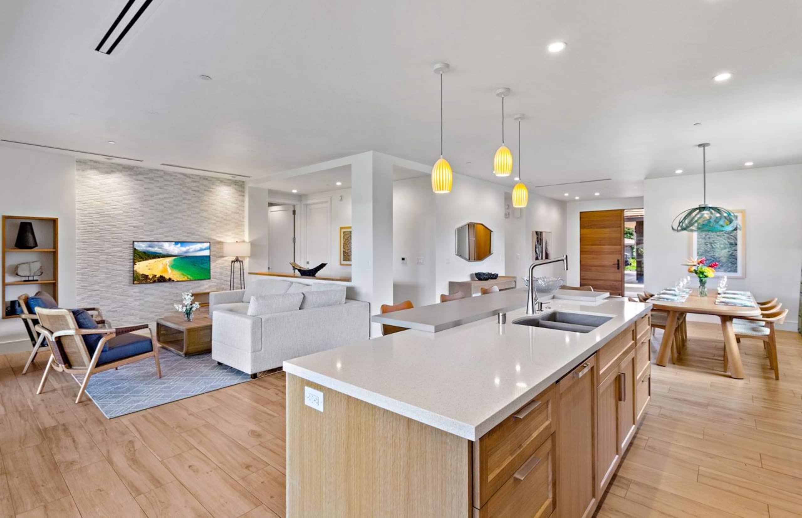 Condo in Lahaina · ★4.4 · 6 bedrooms · 7 beds · 6 shared baths - Image 6