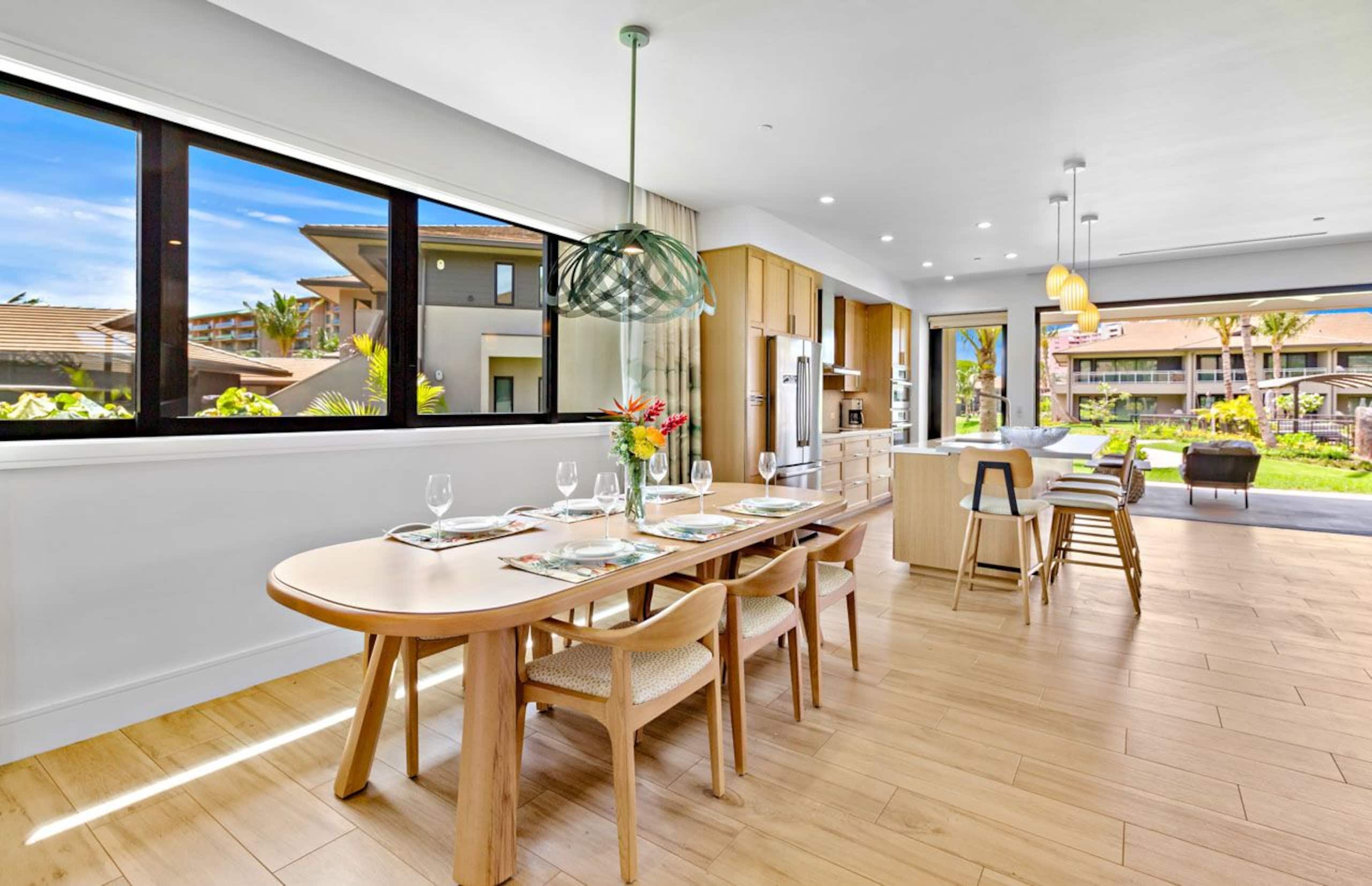 Condo in Lahaina · ★4.4 · 6 bedrooms · 7 beds · 6 shared baths - Image 7