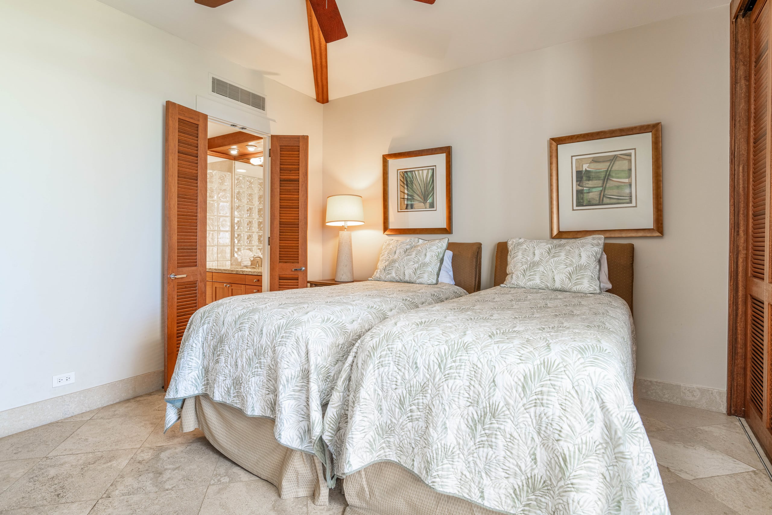 Condo in Waimea · ★5.0 · 2 bedrooms · 3 beds · 2.5 baths - Image 14