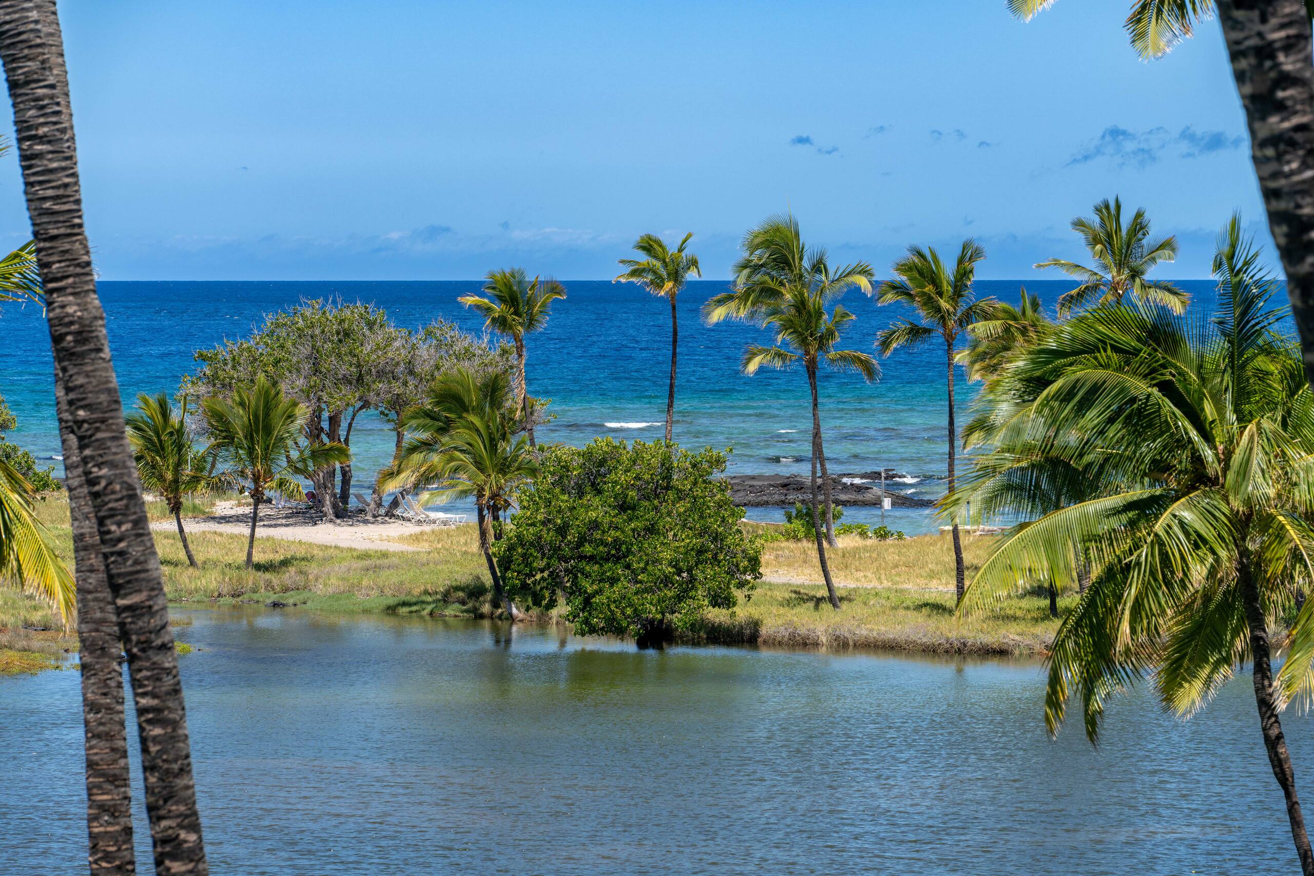 Condo in Waimea · ★5.0 · 2 bedrooms · 3 beds · 2.5 baths - Image 26