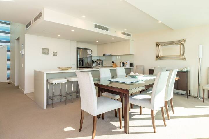 Strand Beachside 1003 – Penthouse gallery image 5