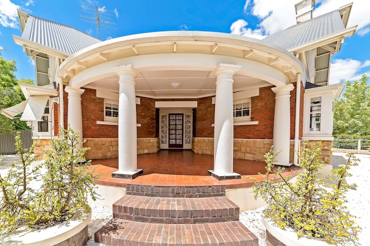 Whiterocks Barossa – Wine Country Getaway