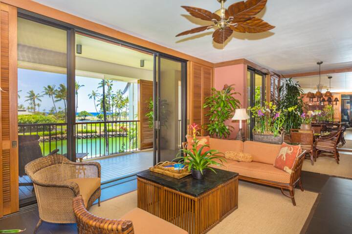 Oceanfront Mauna Lani 2 Bdrm Condo, Close to Beach