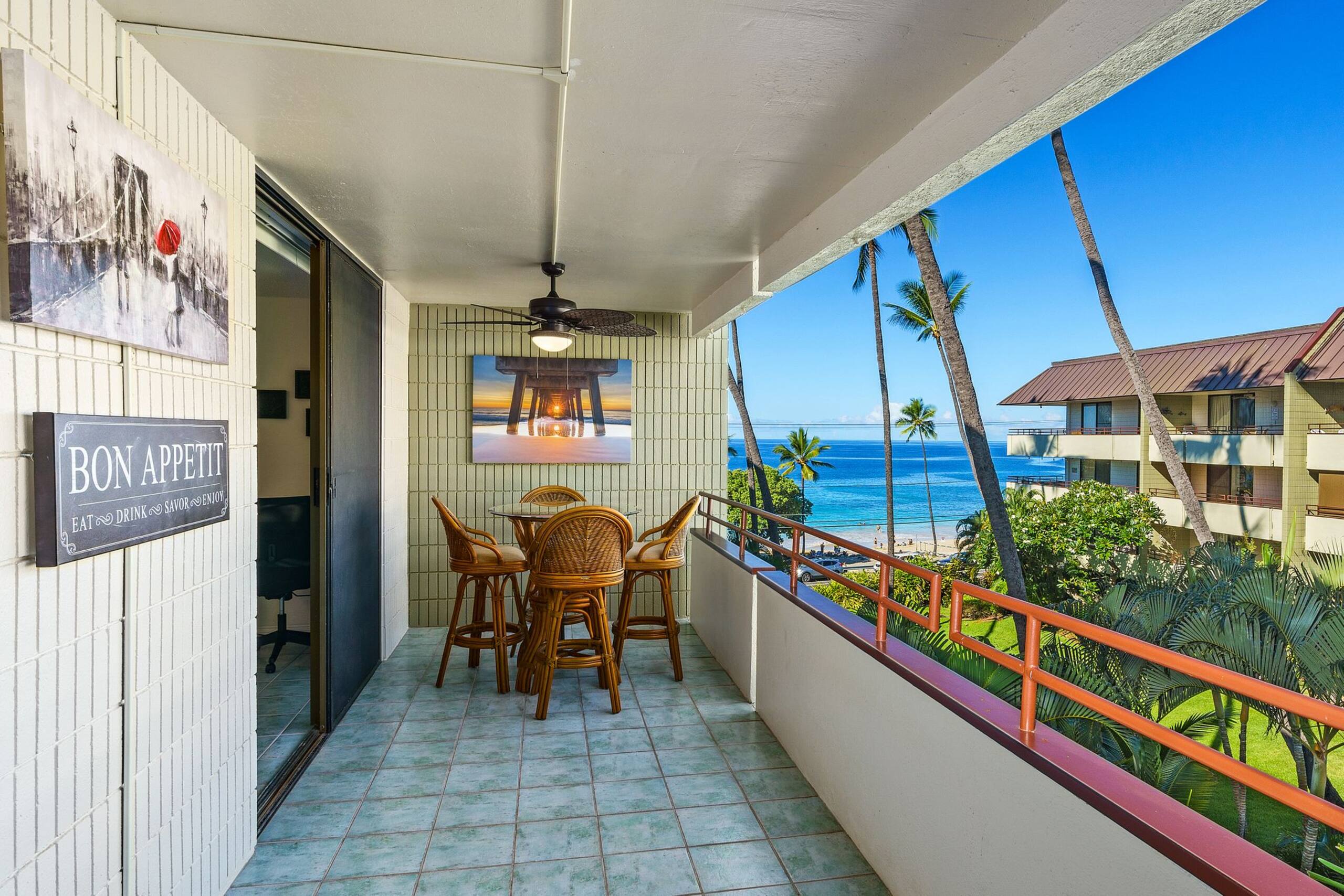 Condo in Kailua-Kona · ★4.79 · 2 bedrooms · 3 beds · 2 baths - Image 11