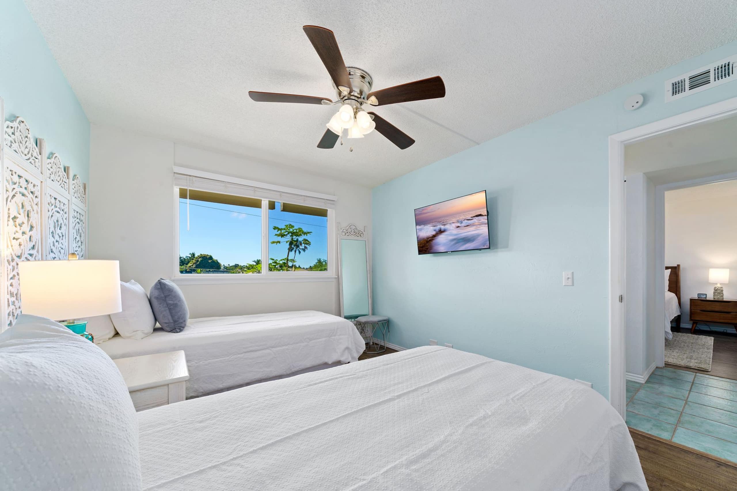 Condo in Kailua-Kona · ★4.79 · 2 bedrooms · 3 beds · 2 baths - Image 24
