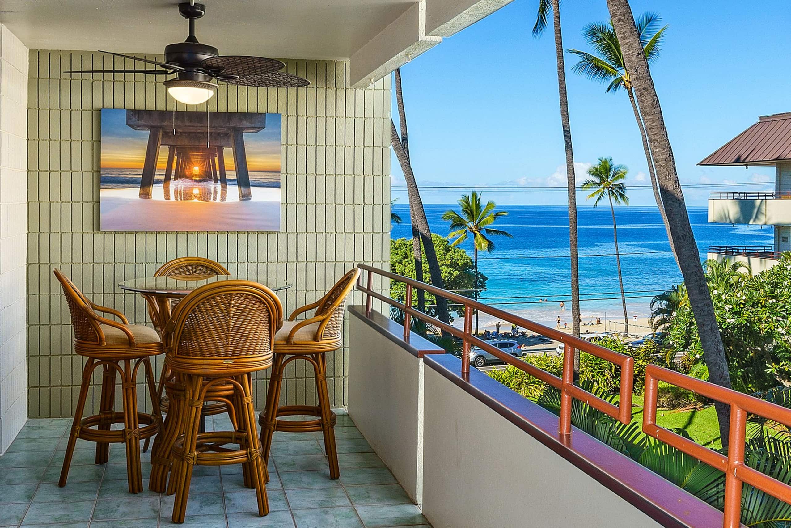 Condo in Kailua-Kona · ★4.79 · 2 bedrooms · 3 beds · 2 baths - Image 1