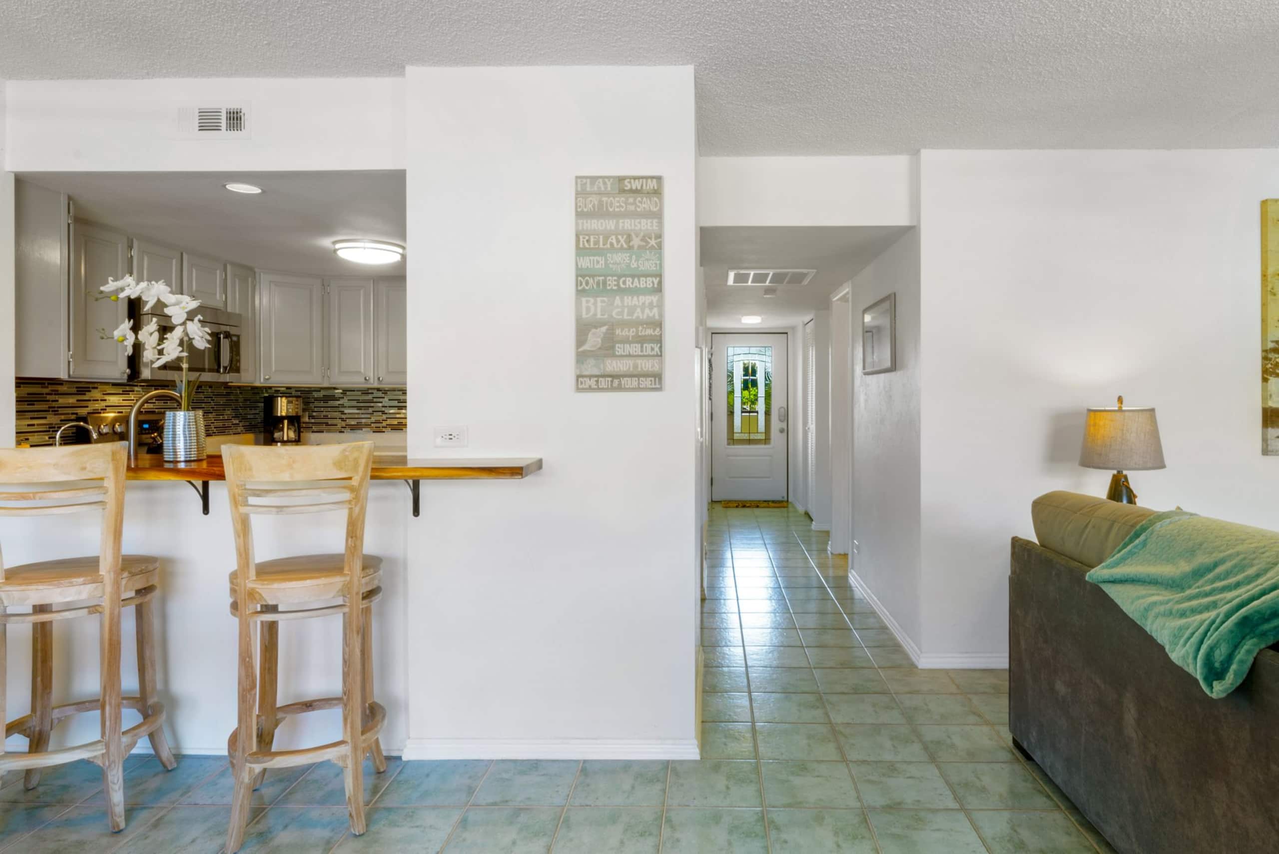 Condo in Kailua-Kona · ★4.79 · 2 bedrooms · 3 beds · 2 baths - Image 14