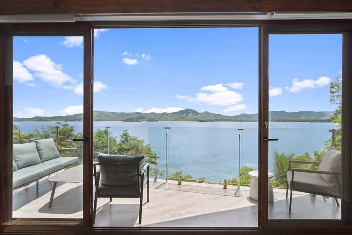 5-BD Beachfront, Ocean-View Hillside Home