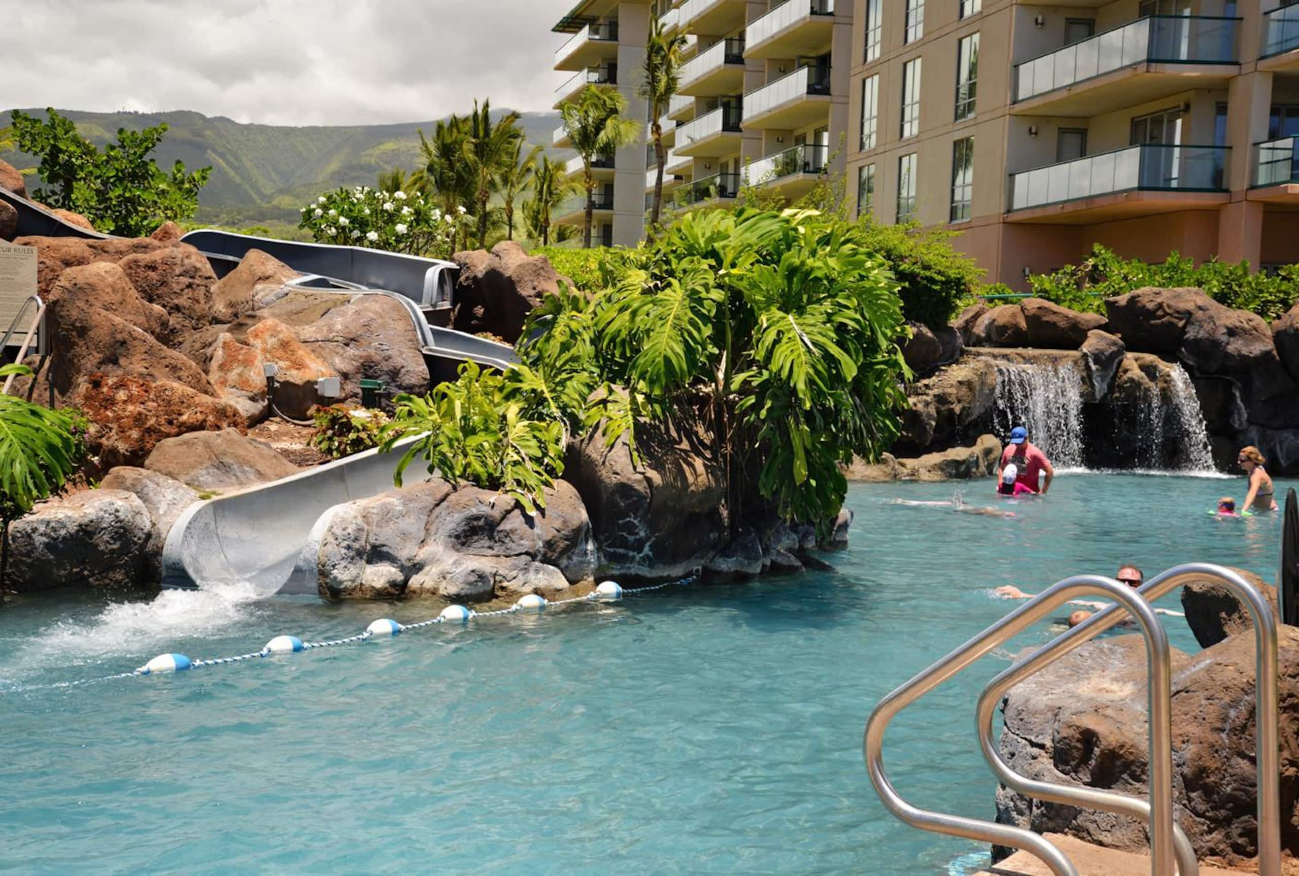 Condo in Lahaina · ★4.82 · 1 bedroom · 2 beds · 1 bath - Image 9