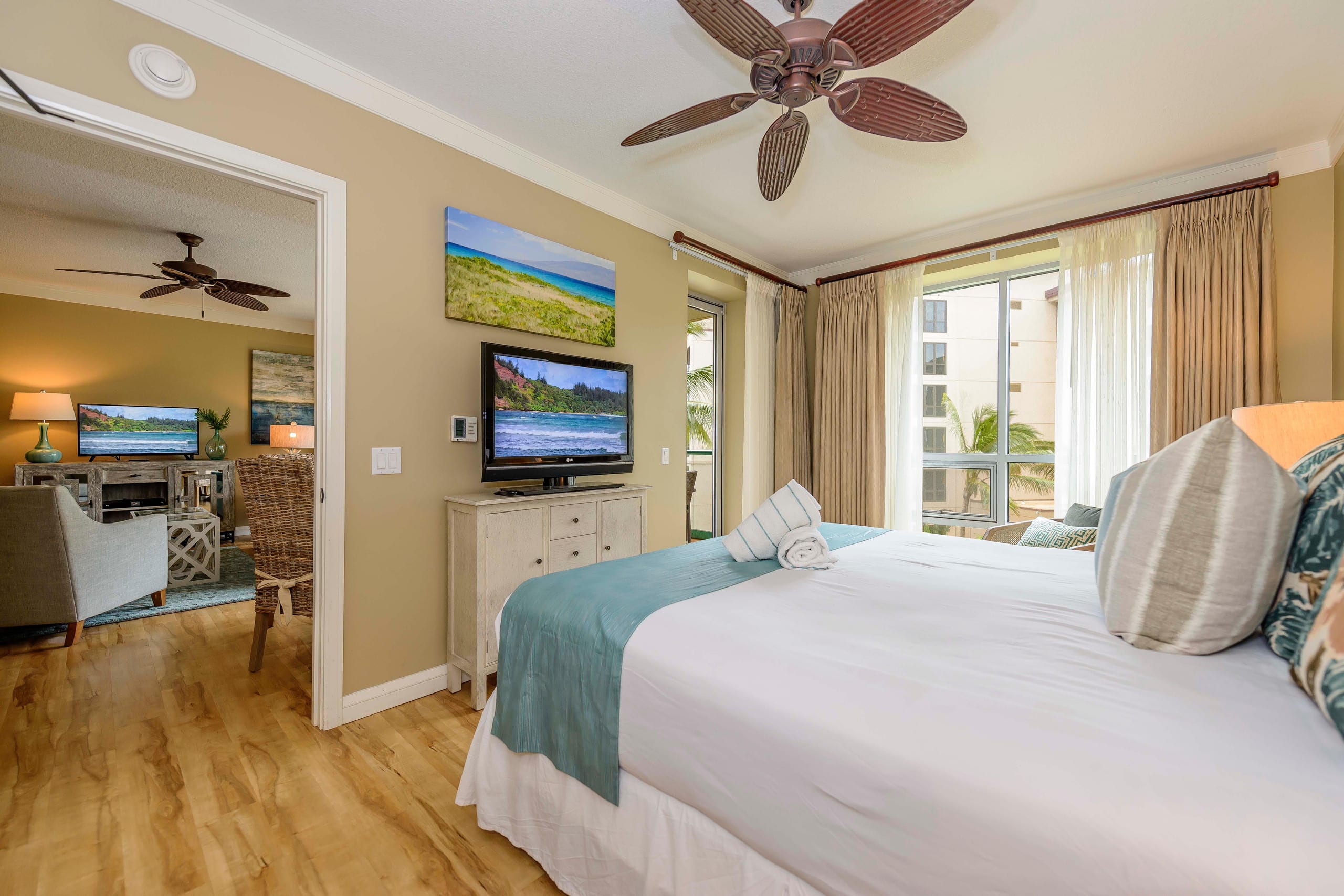 Condo in Lahaina · ★4.82 · 1 bedroom · 2 beds · 1 bath - Image 11