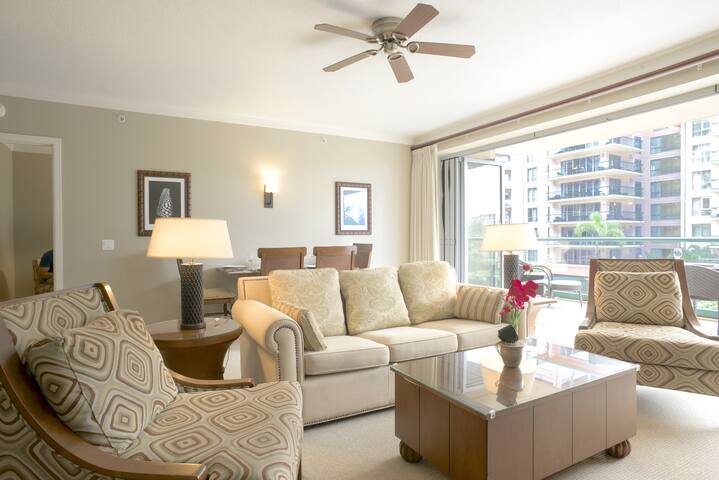 Maui Resort Rentals: Honua Kai Konea 344/5 gallery image 4