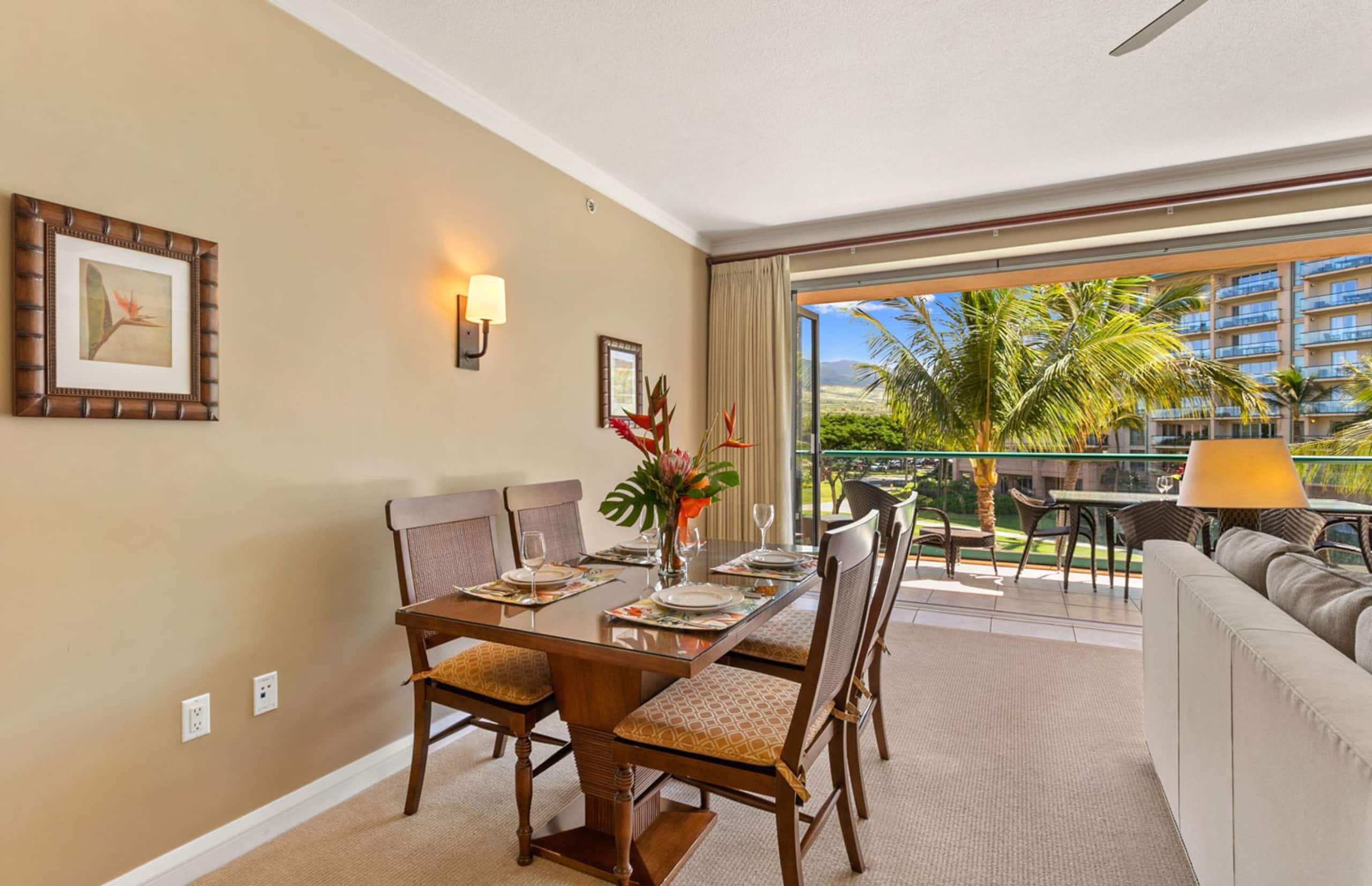Condo in Lahaina · ★4.9 · 2 bedrooms · 4 beds · 2 shared baths - Image 16