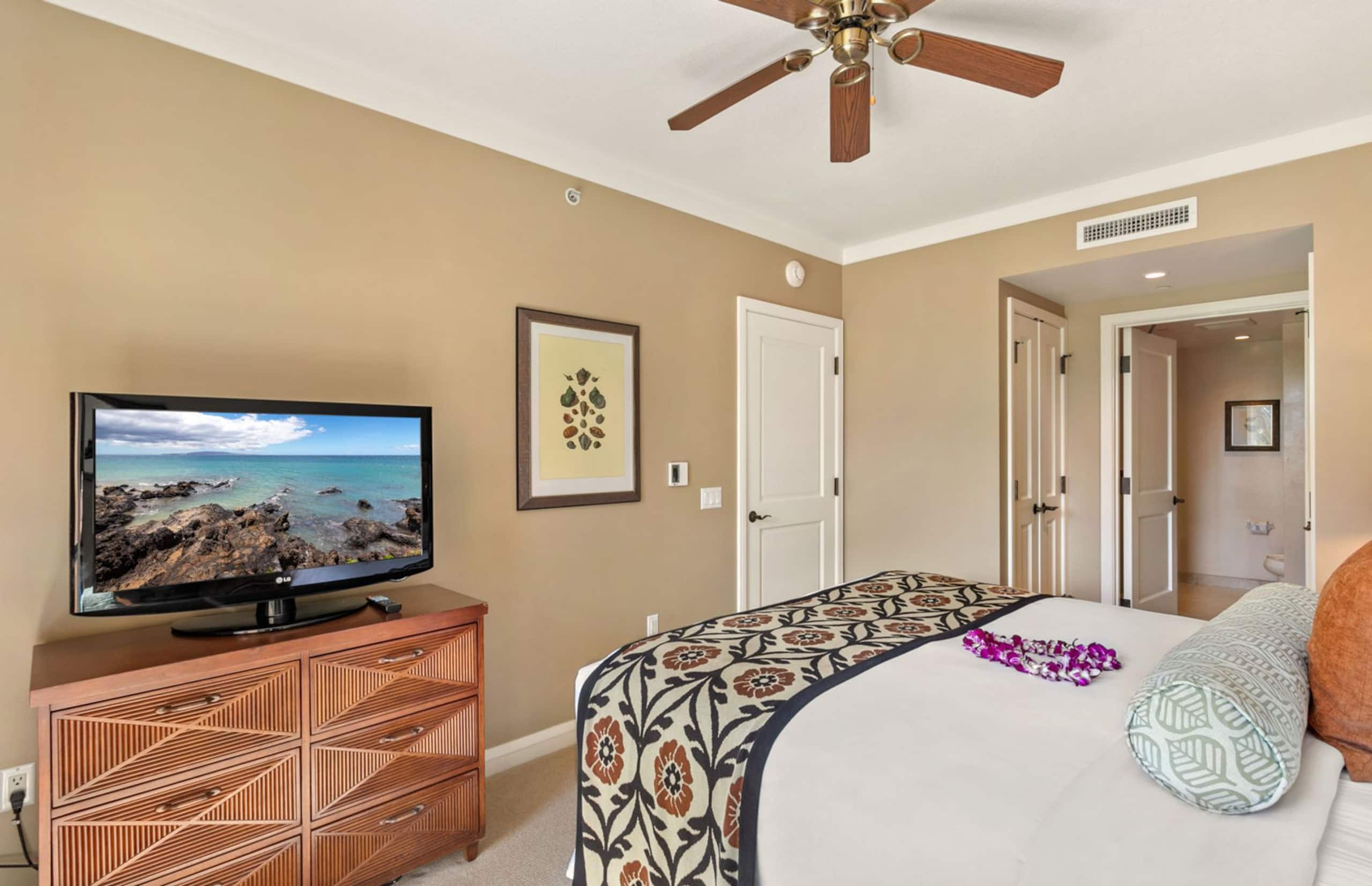 Condo in Lahaina · ★4.9 · 2 bedrooms · 4 beds · 2 shared baths - Image 18