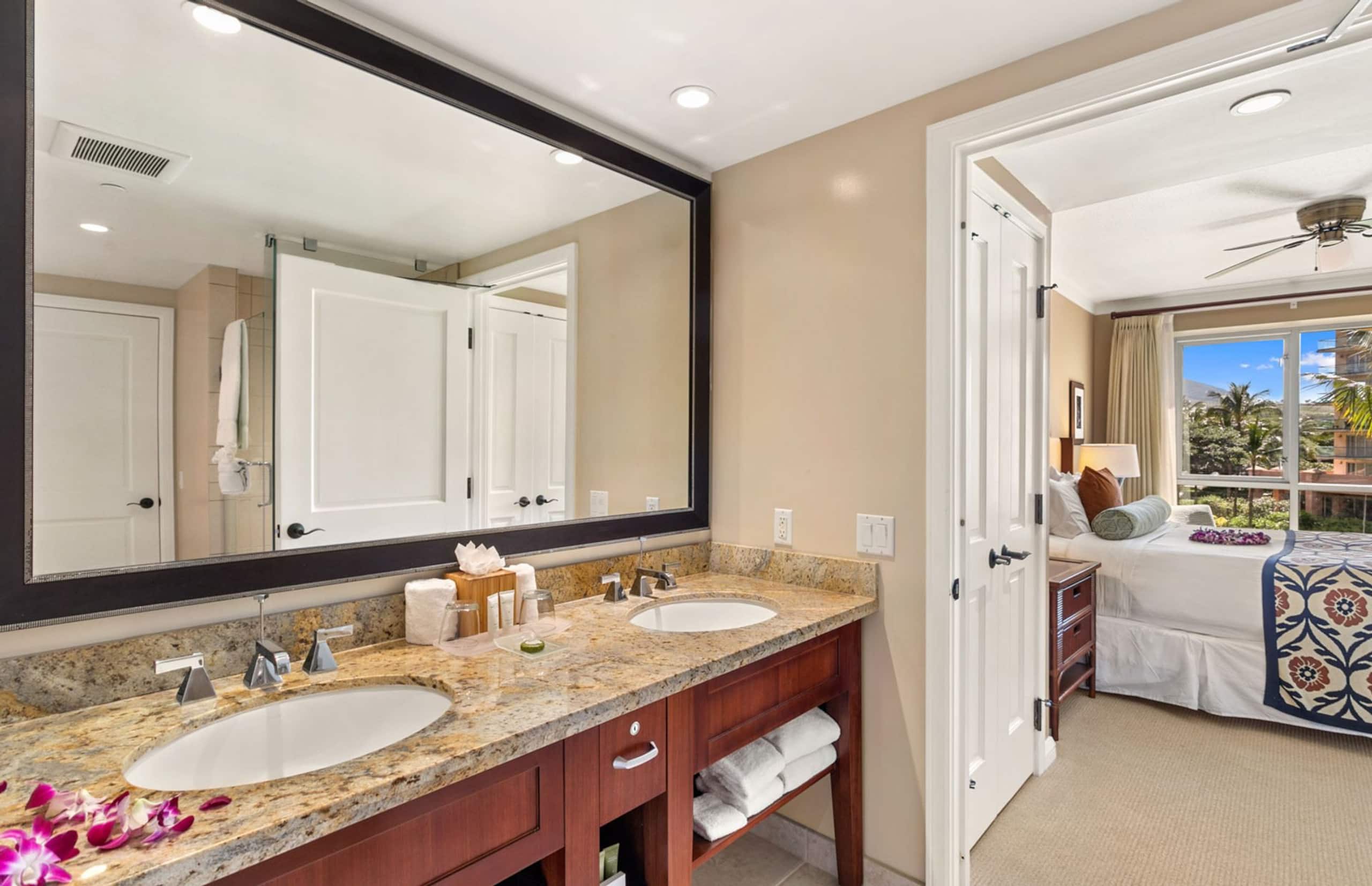 Condo in Lahaina · ★4.9 · 2 bedrooms · 4 beds · 2 shared baths - Image 19