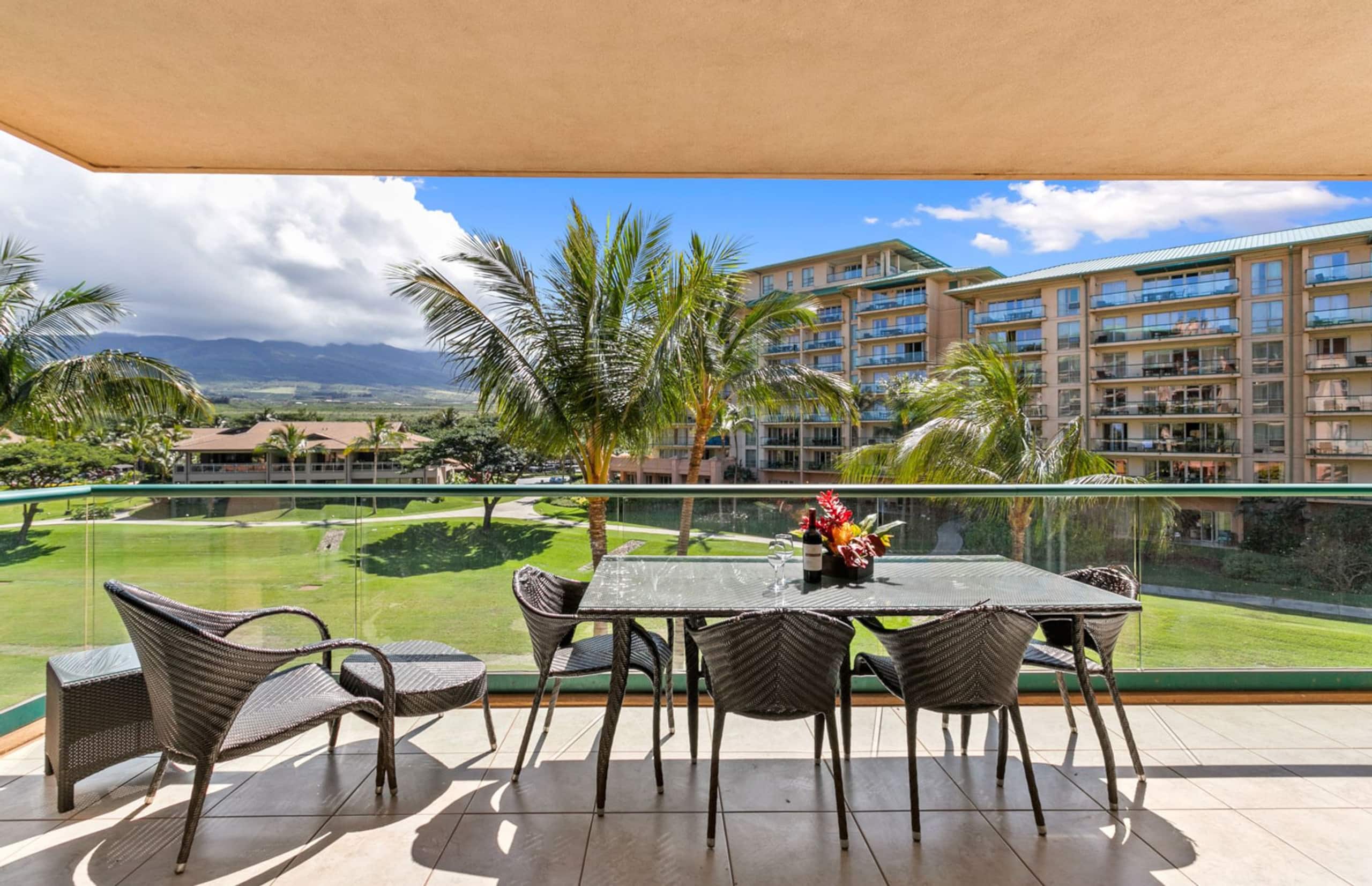 Condo in Lahaina · ★4.9 · 2 bedrooms · 4 beds · 2 shared baths - Image 6
