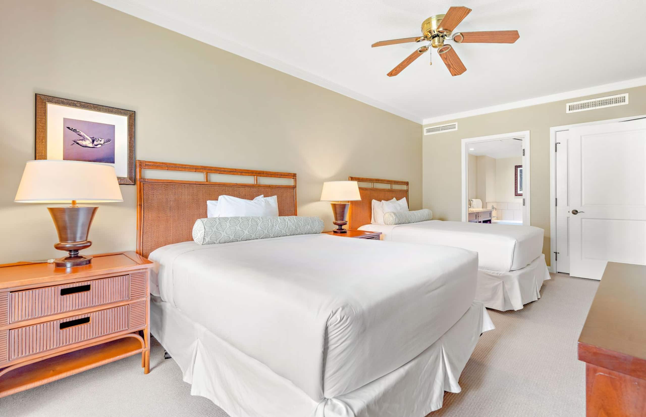 Condo in Lahaina · ★4.9 · 2 bedrooms · 4 beds · 2 shared baths - Image 22