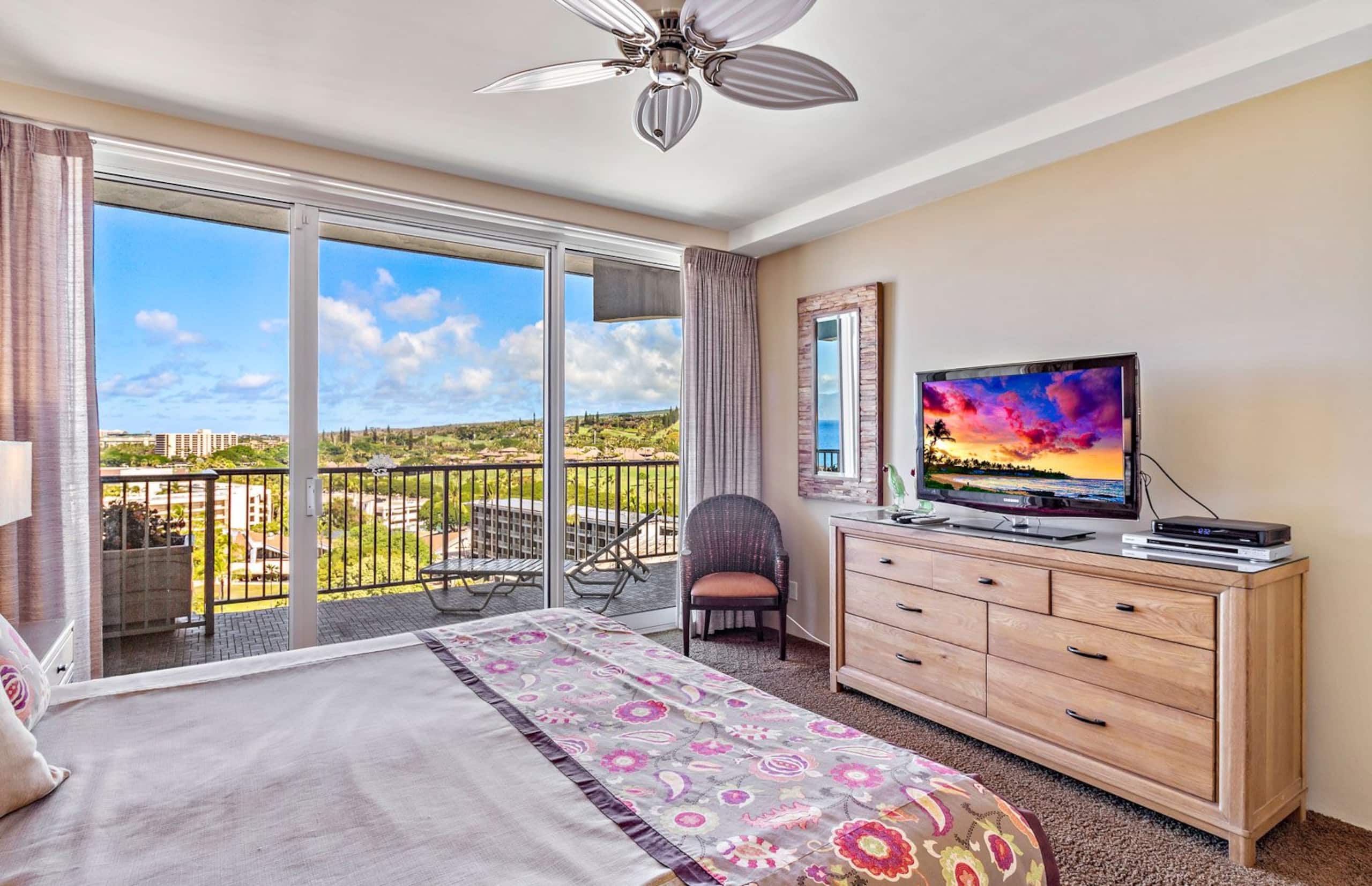 Condo in Lahaina · ★4.7 · 1 bedroom · 2 beds · 2 baths - Image 24