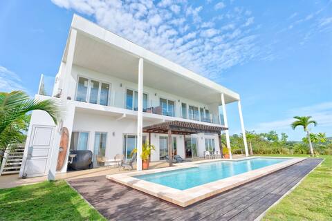 Casa Vida, Breathtaking Oceanview Villa
