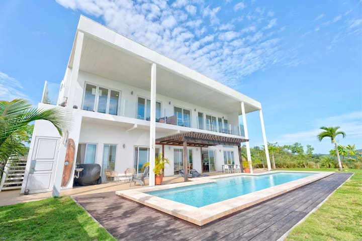 Casa Vida, Breathtaking Ocean View Villa