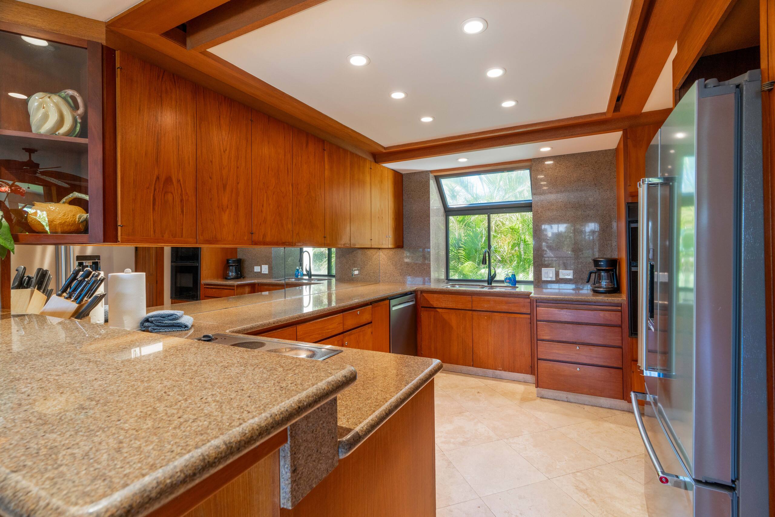 Condo in Waimea · ★4.75 · 2 bedrooms · 2 beds · 2.5 baths - Image 5
