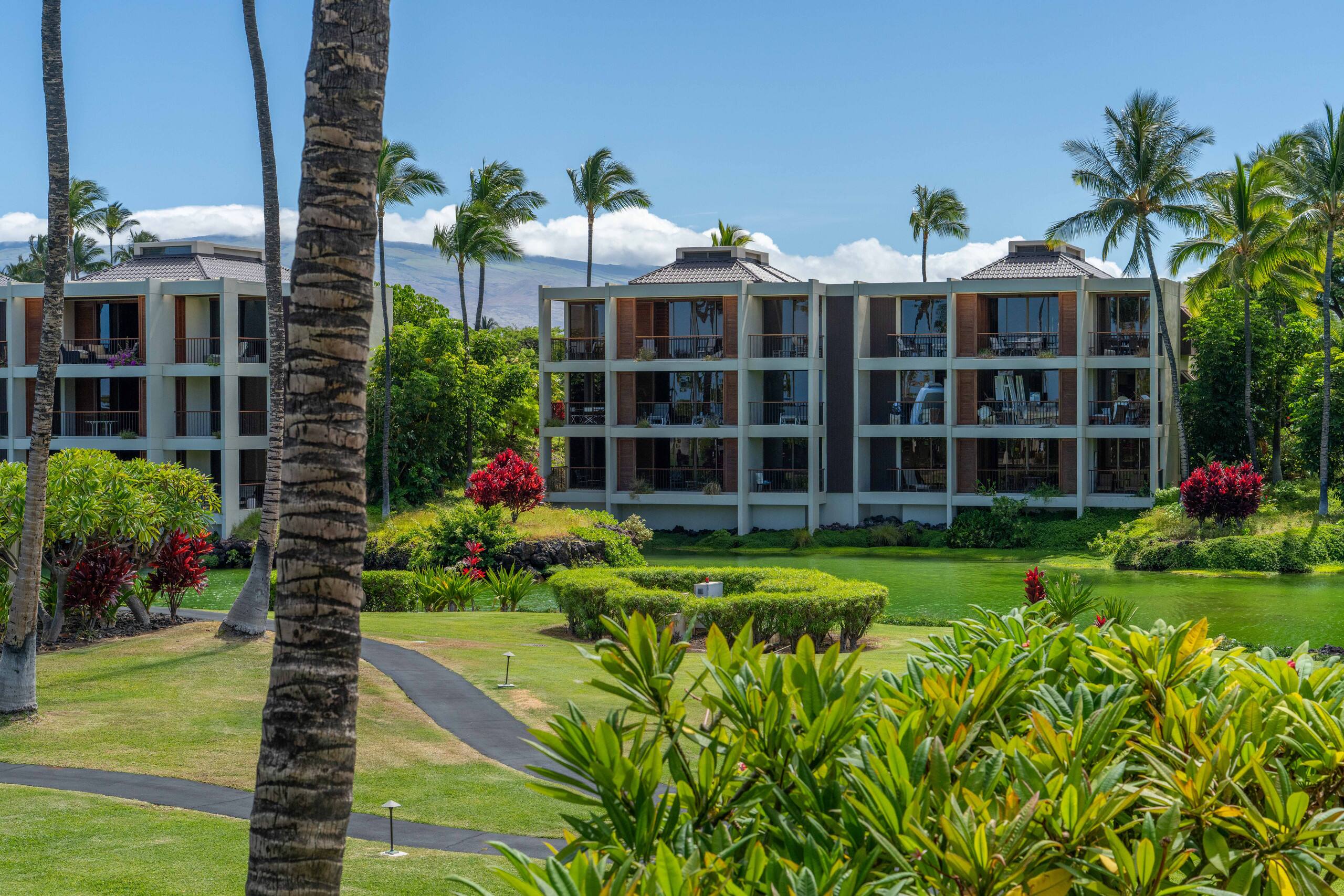 Condo in Waimea · ★4.75 · 2 bedrooms · 2 beds · 2.5 baths - Image 36