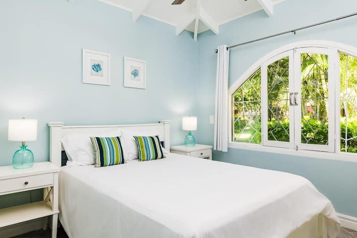 להתעורר רגועים, כשקרני השמש חודרות פנימה, בלי שום מקום שאליו צריך למהר.