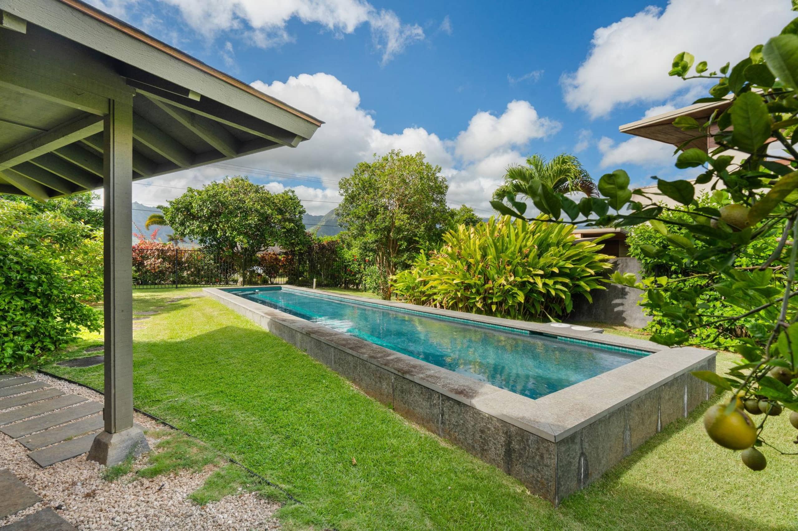 Home in Princeville · ★4.6 · 3 bedrooms · 4 beds · 2.5 baths - Image 32